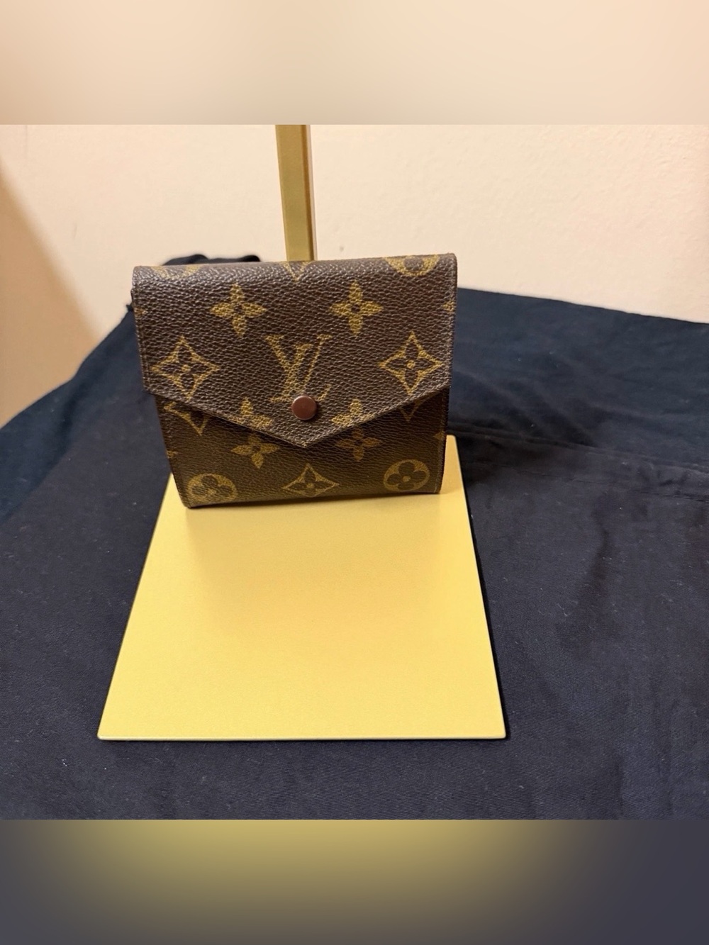 Louis Vuitton Monogram Elise Wallet M61654 Vintage Made in France Authentic /COA
